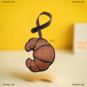 [COD] Season pet พวงกุญแจรูปครัวซองต์พวงกุญแจจี้เสน่ห์เครื่องประดับสำหรับผู้หญิงกระเป๋าของขวัญของตกแต่ง