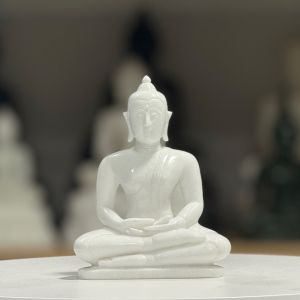 เปิดบูชา พระพุทธรูป พระแกะสลัก รูปทรง พระแก้วมรกต ปางสมาธิ หินขาว หน้าตัก องค์พระ 5 นิ้ว 7 นิ้ว