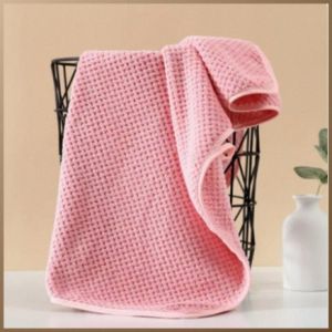 ชุดผ้าเช็ดตัว ซักง่ายและแห้งเร็ว ไม่ใช่เรื่องง่ายที่จะผมร่วง ลวดลายที่สวยงาม กระบวนการหวี