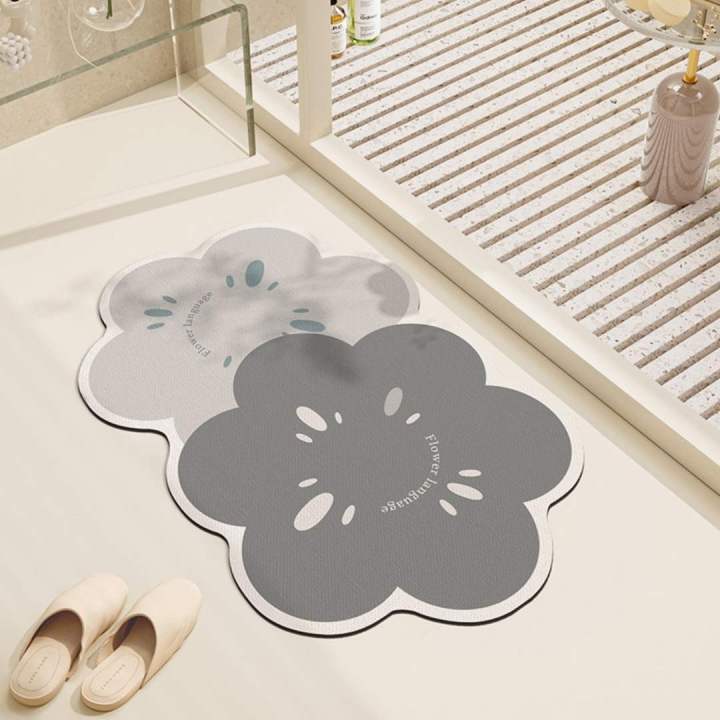 Roysler%20High-Efficiency%20Diatomite%20Bath%20Mat%20with%20Anti-Slip%20PVC%20Backing%20%7C%20Quick-Dry%20Absorbent%20Kitchen/Floor%20Mat%20-%20Image%207
