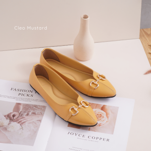 QUINCE Cleo Sepatu Flatshoes