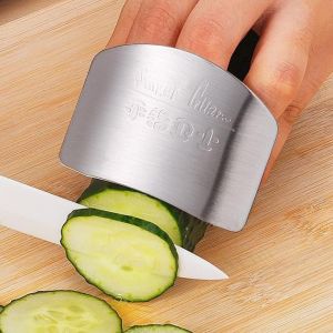 Miếng inox bảo vệ ngón tay cắt hành củ quả và các loại thịt an toàn giá rẻ M35