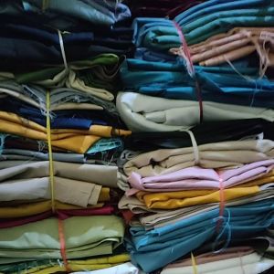 KAIN KILOAN KATUN TOYOBÔ CAMPUR WARNA ARAHAN ROK