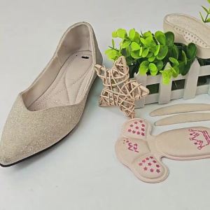 [Free Shipping] Silicone gel invisible scar cover patch anti-chafing toe and foot patch for high heels invisible anti-chafing heel patch can be applied as desired