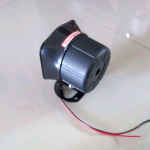 Alarm Awas Mundur: Solusi Keamanan untuk Pengendara Muda