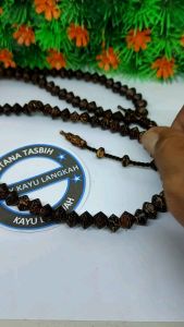 Tasbih Kayu Langkah Liwung Macan Lawu: Ibadah dan Meditasi