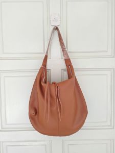 【Msia Stock】TERRA - High Quality Casual Full-zip Women Shoulder Bag Comfortable Fashion Tote