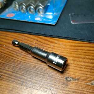 1 pcs 8x65 Magnetic nut setter / kunci Mata bor roofing 8mm x 65mm