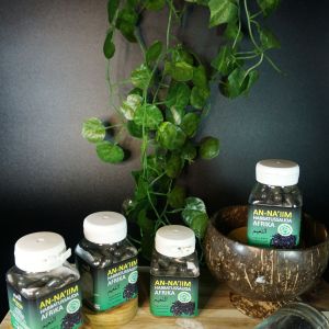 Habbatussauda Afrika Annaiim/Jinten Hitam Kapsul Bubuk/Obat Herbal isi 160 Kapsul