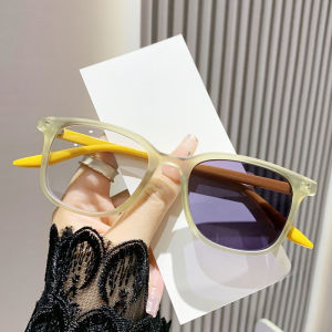 3 in 1 Photochromic Myopia Glasses Color Change Glasses Anti-blue Light Nearsighted Glasses with Grade Glasses for The Myopia