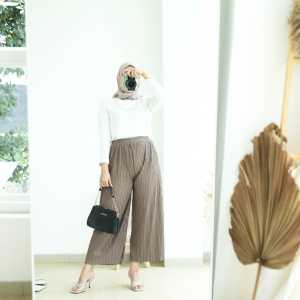 COD-CELANA KULOT PLISKET  BAHAN GRACELA SERAT BAHAN TEBAL DAN LEMBUT