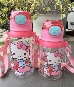 ขวดน้ำหลอดเด้ง มีสายสะพาย คว่ำไม่มีหก ขนาด 450 และ 600 ml ส่งเร็วมาก