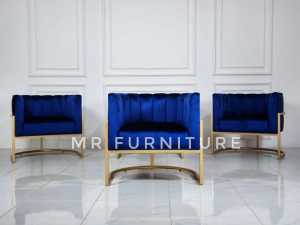 Sofa Motif Garis Kombinasi Kaki Besi Gold
