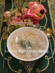 โมเดลก๋วยเตี๋ยว เส้นหมี่ลูกชิ้นน้ำใส (เหมาะสำหรับตกแตงโชว์เพื่อเพิ่มยอดขาย สินค้าไม่เน่าไม่เสีย)