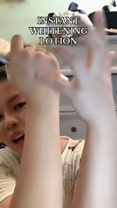 UHC Pemutih Badan Instant Lotion Tubuh Permanen/Menyegarkan Krim Tubuh Pelembab/100g BODY Cream Mencerahkan Warna