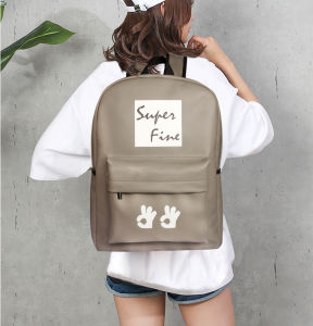 กระเป๋าเป้ กระเป๋าเป้หญิง หนังคุณภาพสูง กระเป๋าสะพาย หญิง กระเป๋าเป้สะพายหลังกันน้ำ สีสดใสทันสมัย