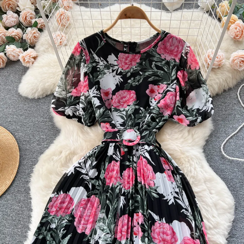 Stylish Korean Dresses for Girls and Teens