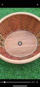 ตะกร้าหวายลายไทยตะกร้าลายล้านนาจักใส่ของไปวัด ขนาดใหญ่ (มีให้เลือกมากกว่า20 แบบ) ✅ทรงกลมเหลี่ยม (รบกวนทักแชทเพื่อเลือกลายค่ะ) ขนาด ก.13*ย.14*ส.15 นิ้ว แข็งแรงรับน้ำหนักของได้เยอะ