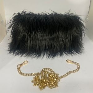 Tas Selempang Bulu Korea