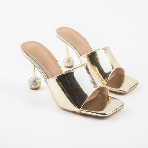 MellowCo รองเท้าส้นดิสโก้หนังแมท ส้นสูง 3.5 นิ้ว รุ่น Call Me Camellia 11-3238