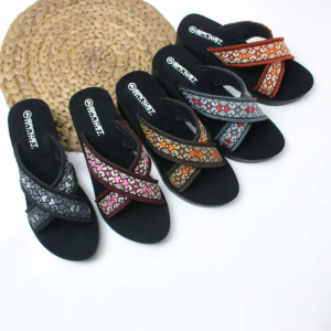 Sandal Wedges Wanita Dewasa Ban Dua Motif Rajut Turki Mouza Terbaru