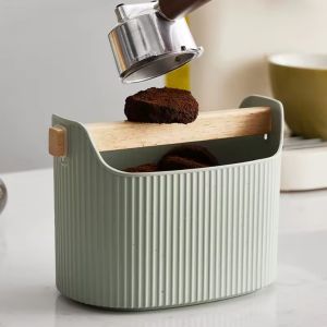 GAOSU Large Capacity Coffee Grind Knock Box Oblique Mouth Design Wood Handle Coffee Grounds Container Coffee Utensils Plastic Espresso Dump Bin Bar