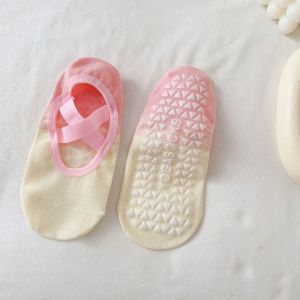 Kaos Kaki Olahraga Pilates Pendek Anti Slip Socks Kaos Kaki Anti Slip Dewasa Gym Anti Slip Socks