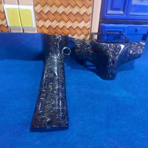 BATOK BELAKANG DAN COVER LEGSHILD TENGAH KONTAK YAMAHA FIZ R KARBON FORGED