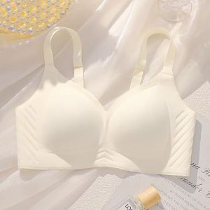 CS ชุดชั้นในที่สะดวกสบาย บราไร้โครง ชุดชั้นในกีฬา ฟองน้ำด้านใน หนา 1-2 ซม เอบีคัพ บราสุภาพสตรี ny066 รองเท้าผู้หญิง เสื้อกันหนาว เสื้อใน