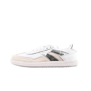 Wholesale Falcon Series German Training Football Versatile Casual Sports Shoes 。