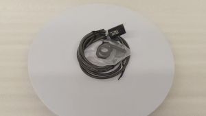 ใหม่และต้นฉบับเซ็นเซอร์โฟโตอิเล็กทริคทรงกระบอกของ Autonics BRQP1M BRQP100 BRQP400 -DDTB -P BRQP3M-PDTB -P สวิตช์