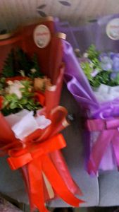 Bucket Bunga Artificial Buat Lamaran & Hadiah Pacar