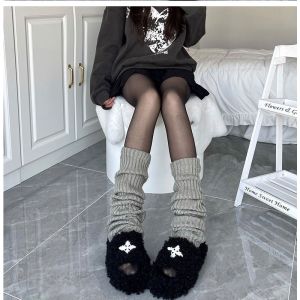 JK ถุงเท้าถักยาวถึงเข่าสำหรับผู้หญิงที่อุ่นขาถุงเท้าโลลิต้าของผู้หญิงที่ครอบเท้าถักแบบยาวที่อุ่นขาแขนฤดูใบไม้ผลิฤดูใบไม้ร่วงและฤดูหนาวสำหรับเด็กสาวผู้หญิง
