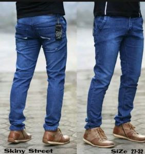TURUN HARGACelana Jeans Pria Hitam/Biru Muda/Biru Tua Dewasa Celana Pria Slimfit/ Denim / Gaul / Celana Panjang Cowok / Cowok / Model Terbaru/ Termurah dan Terlaris di Tahun 2024