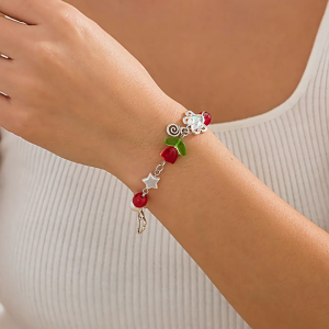 Tassels Flower Bracelet Fashionable Imitation Pearls Beaded Handchain Adjustable Wristband for Stylish Women and Girls