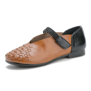 huowa Vintage Handmade Leather Mom Shoes with Soft Sole for Comfortable Casual Womens Footwear