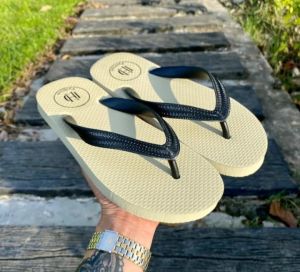 dép lê nam dép xỏ ngón nam dép kẹp nam chất liệu cao su cao cấp mềm dẻo mang êm chân siêu bền size từ 38-43.