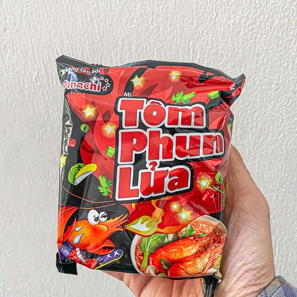 Th%C3%B9ng%2030%20G%C3%B3i%20M%C3%AC%20T%C3%B4m%20Phun%20L%E1%BB%ADa%20Omachi%20-%20Image%204