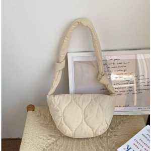 MOONBAG-/ Puffy Bag CHELSY Tas Wanita Sling Bag Tas Selempang Bahu Wanita Slingbag Bubble Pillow Foam Quilted Aesthetic