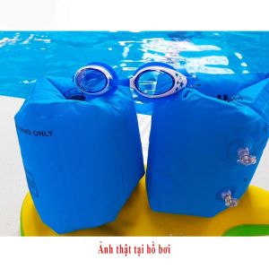 Combo 2 Chiếc Phao Tay Tập Bơi Cho Trẻ Em Và Người Lớn - Hình Thật Chụp Tại Hồ Bơi