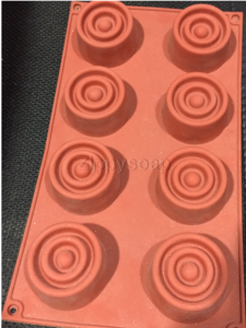 แม่พิมพ์ซิลิโคน โรล 5.7x3 cm 80g 000623 สีสุ่มไม่สามารถเลือกสีได้