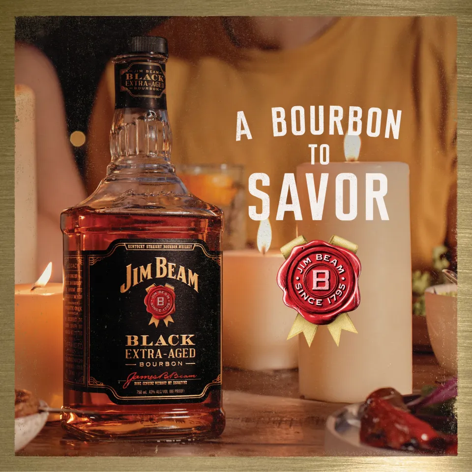 Official Store) Jim Beam Black Extra Aged Bourbon Whiskey 700ml