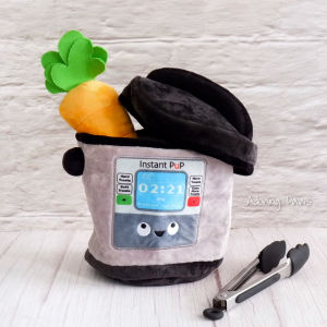 Pet Dog Puppy Cat Soft Mat Toy Squeaker Sound and Crinkle Interactive Nosework Snuffle Puzzle Hide Treats Plush Squeaky BARK Instantpup Throwcooker Slowcooker Carrot