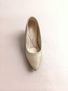 Ivory Sepatu Heels Wanita Kerja 11749-Y1