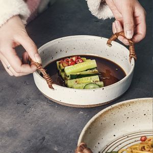 OMK Japanese style handmade Rough Pottery Craft Salad Plate Ceramic Deep Plate With Handle Salad Bowl