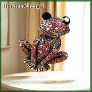 Hmeme Fashion Rhinestone Frog Toad Brooches For Women Clothing Coat Jewellery Accessries Gifts