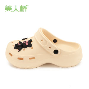 Meirenqiao Perforated Shoes With Thick EVA Soles For Women Cartoon Summer Closed-Toe Breathable Outdoor Sandals