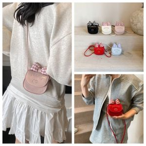 YIXINA คาวาอิ กระเป๋าหนังสี่เหลี่ยมสำหรับเด็ก โบว์สำหรับผูก สไตล์เกาหลีแบบ กระเป๋า Crossbody แบบพกพาได้ กระเป๋าใส่เหรียญ กระเป๋าใส่ลิปสติก สำหรับเด็กๆ