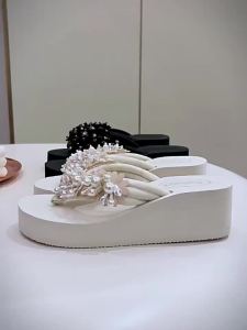 New Summer Beach Vacation Handmade Beaded Wedge Flip-Flops For Women Trendy Flip-Flops
