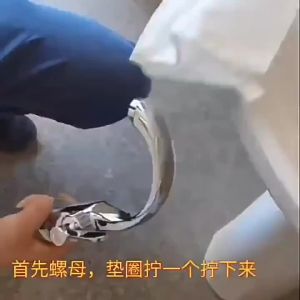 Alloy Basin Faucet Basin Countertop 1/2" Single Hole Quick Open Faucet Wash Basin Vertical Single Cold Water Faucet